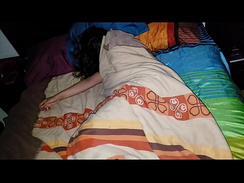 ❤️ Ögey oğul gənc ögey anası yatarkən onu təhqir edir. ❤ Seks videosu az.com-porn-kai.ru ️❤